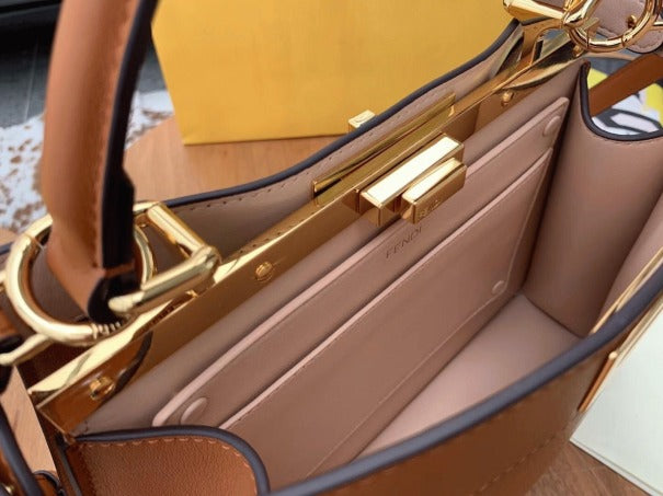 Boutique Quality || Fendi Peekaboo ISeeU Medium Bag In Brown Calfskin