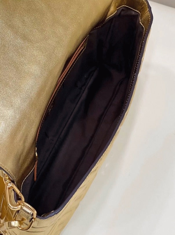 Boutique Quality || Fendi Large Baguette Bag In Gold FF