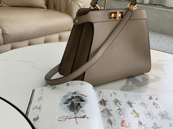 Boutique Quality || Fendi Peekaboo ISeeU Medium Bag In Grey Calfskin