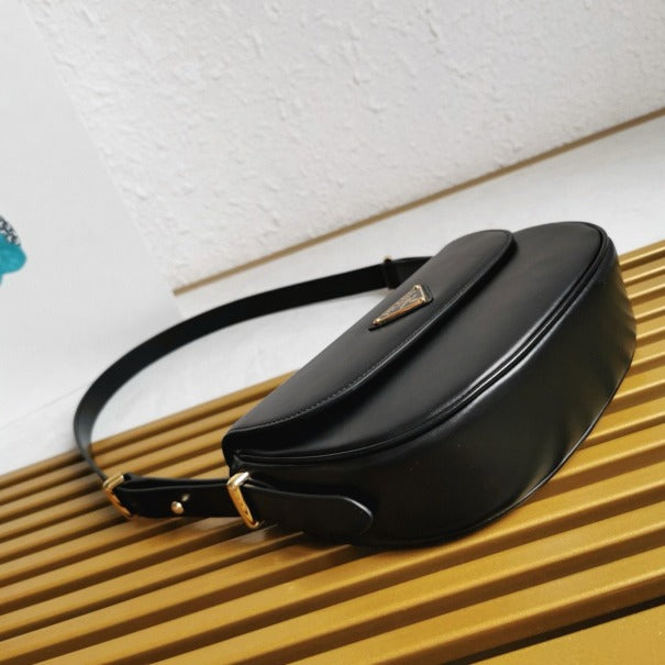 Boutique Quality || Prada Arque Shoulder Bag with Flap in Black