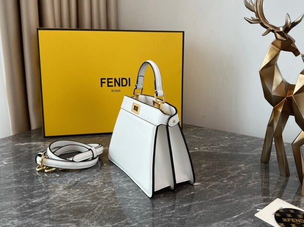 Boutique Quality || Fendi Peekaboo ISeeU Petite Bag In White Nappa Leather