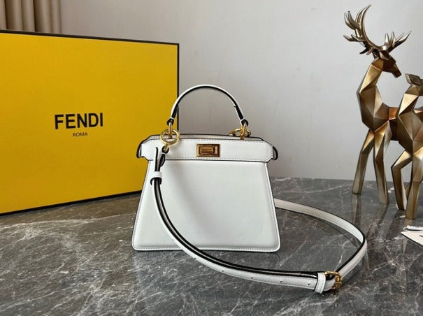 Boutique Quality || Fendi Peekaboo ISeeU Petite Bag In White Nappa Leather
