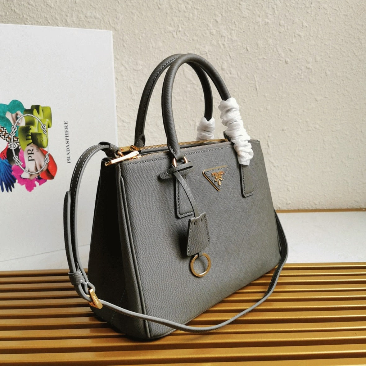 Boutique Quality || Prada Grey Galleria Medium Bag