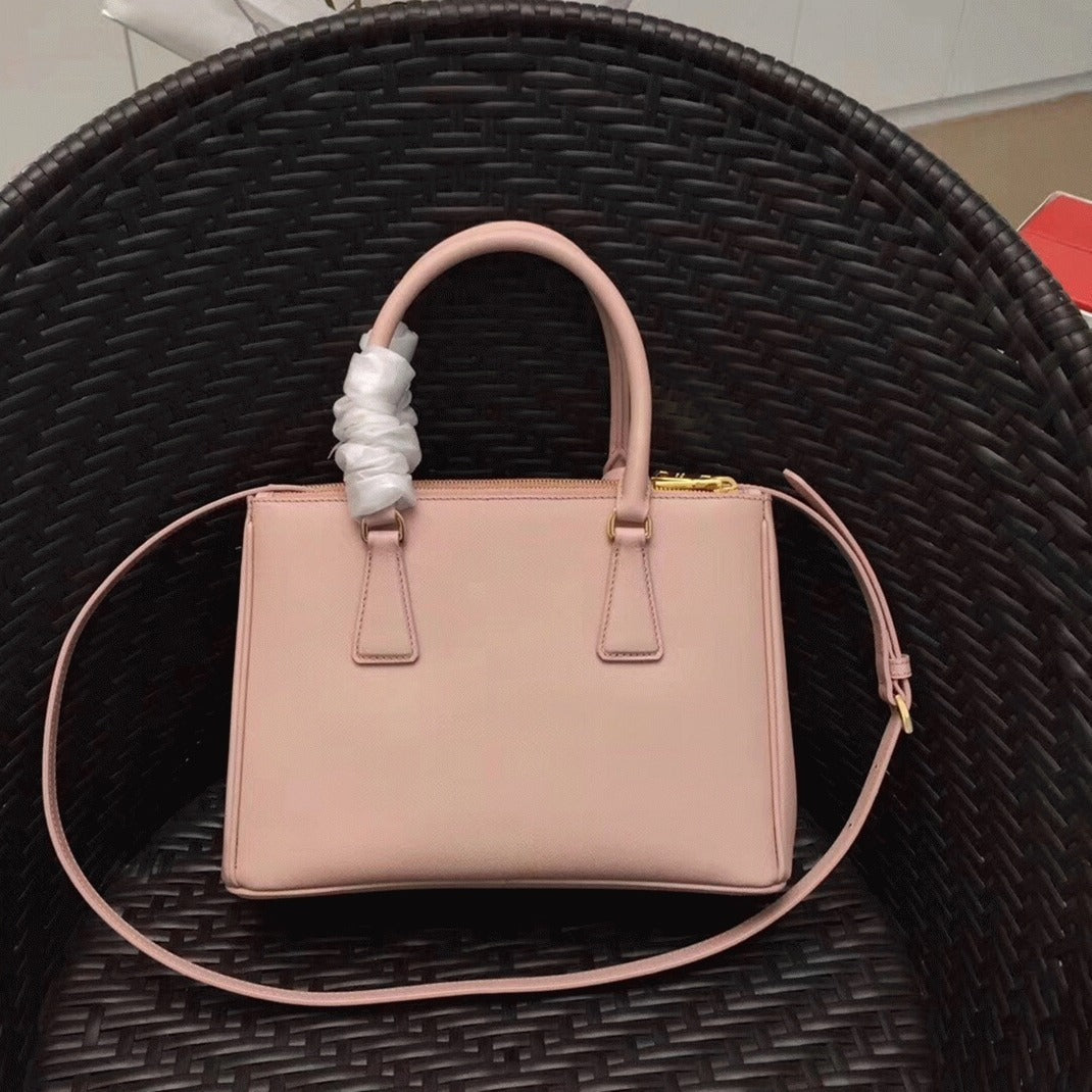 Boutique Quality || Prada Pink Galleria Medium Bag