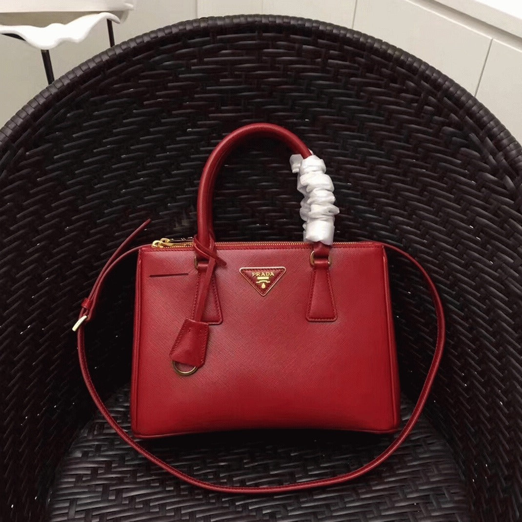 Boutique Quality || Prada Red Galleria Medium Bag