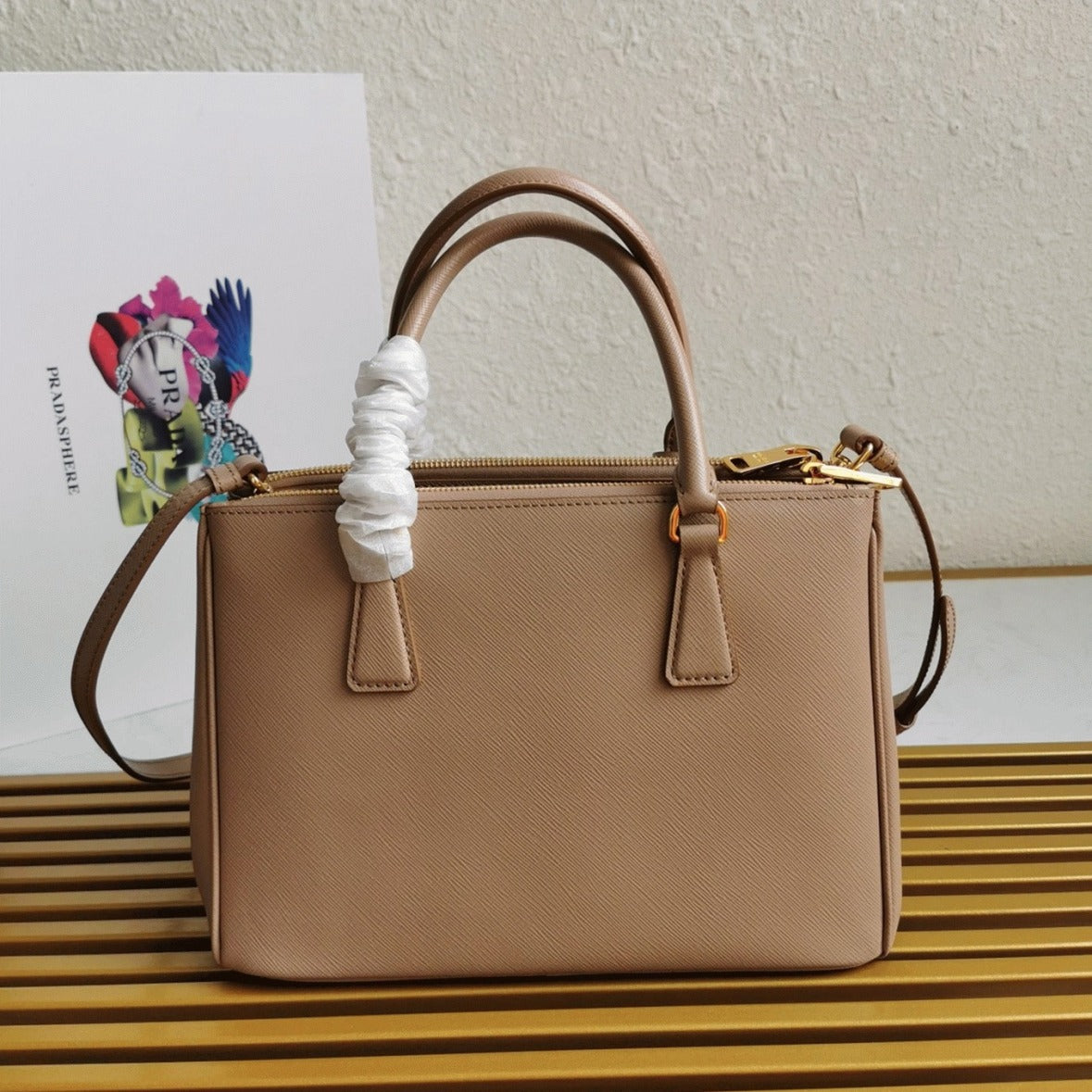 Boutique Quality || Prada Beige Galleria Medium Bag