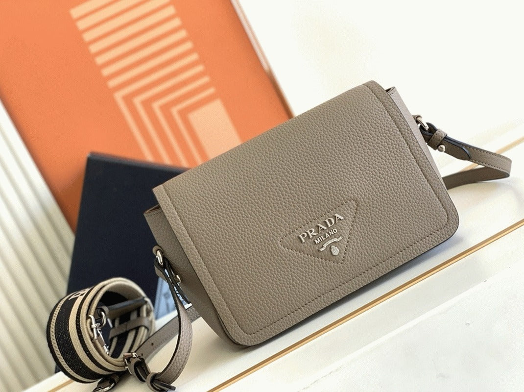 Boutique Quality || Prada Flap Shoulder Bag in Grey