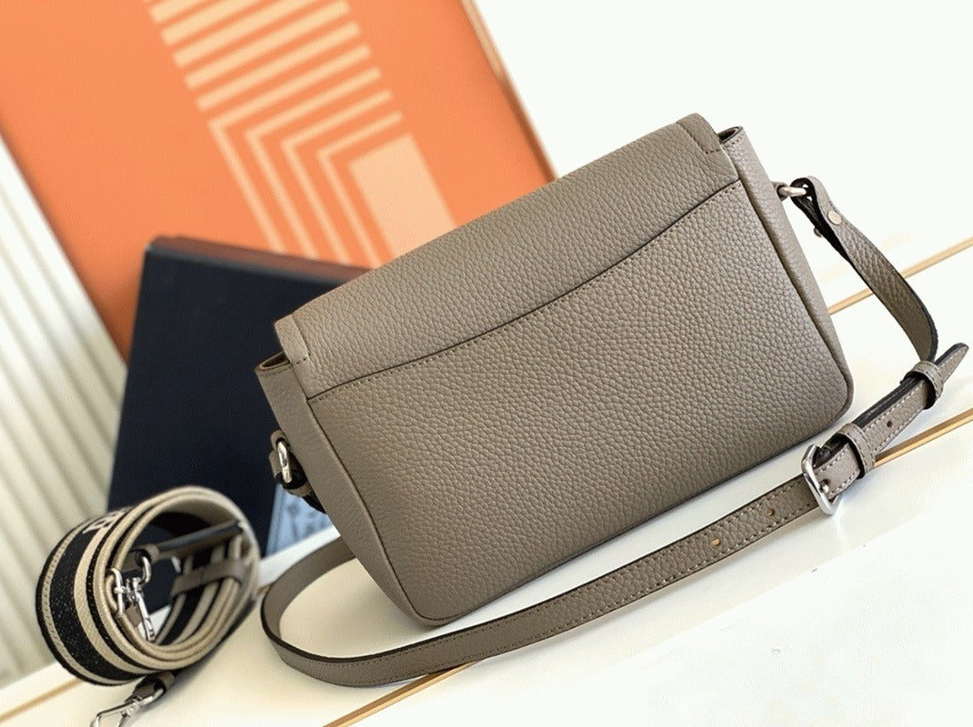 Boutique Quality || Prada Flap Shoulder Bag in Grey