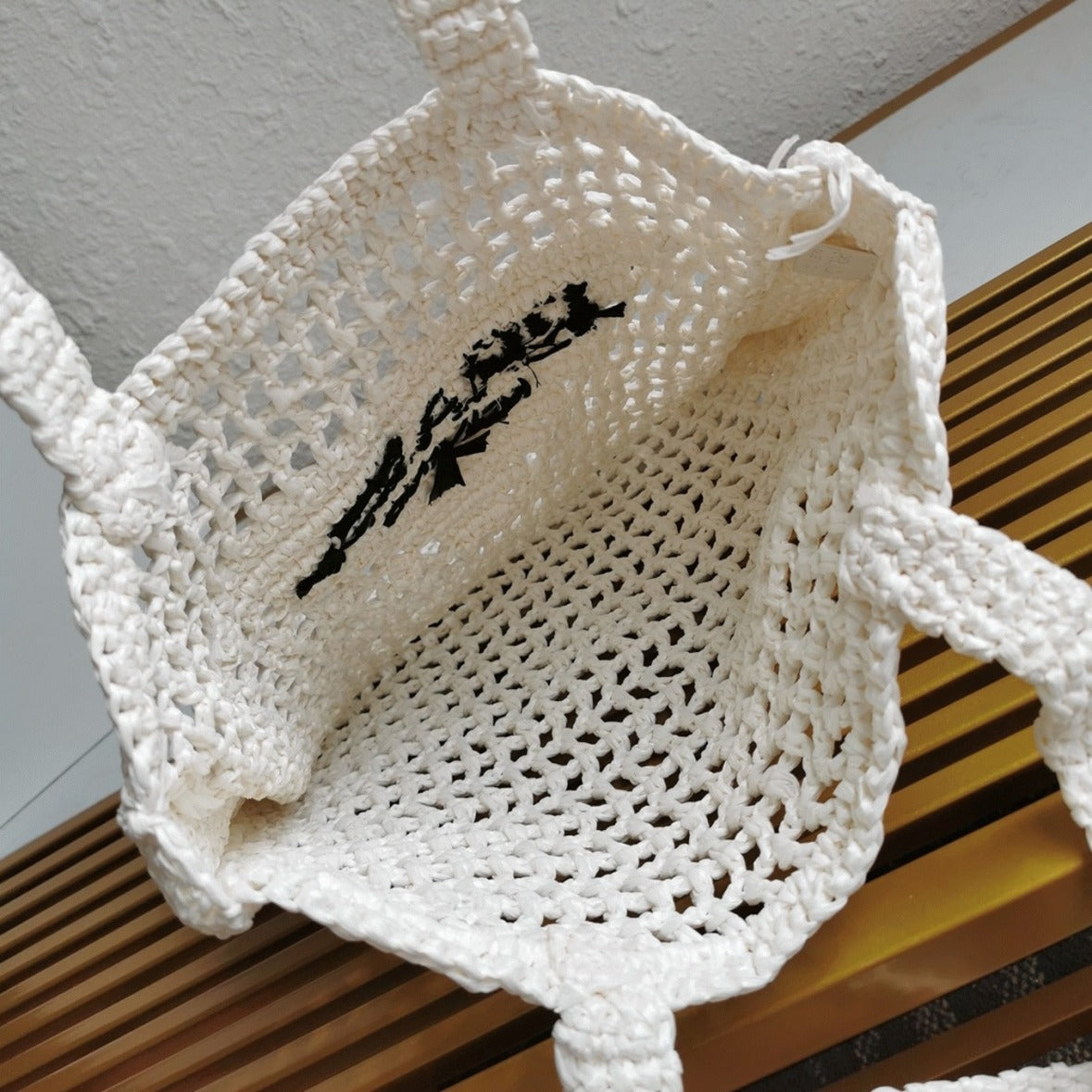 Boutique Quality || Prada Small Tote Bag in White Woven Raffia