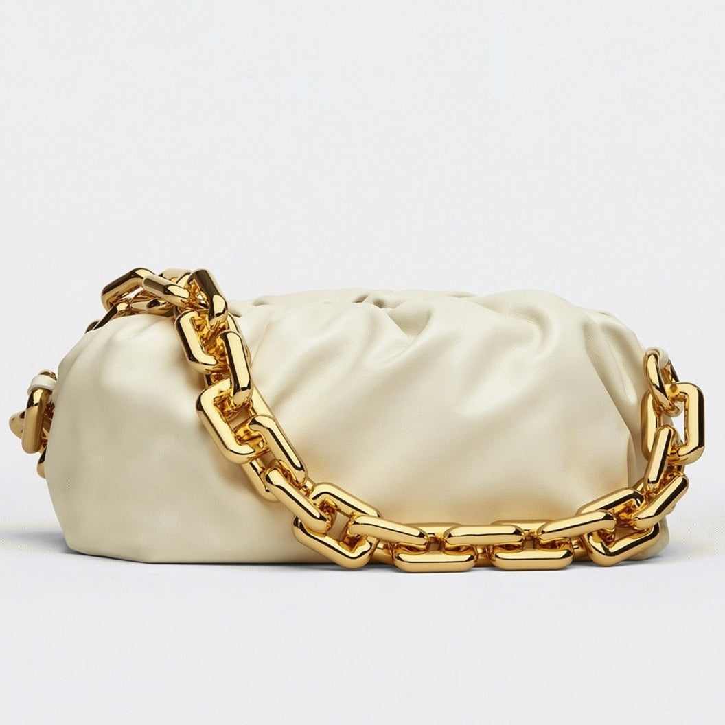 Boutique Quality || Bottega Veneta The Chain Pouch Bag Plaster