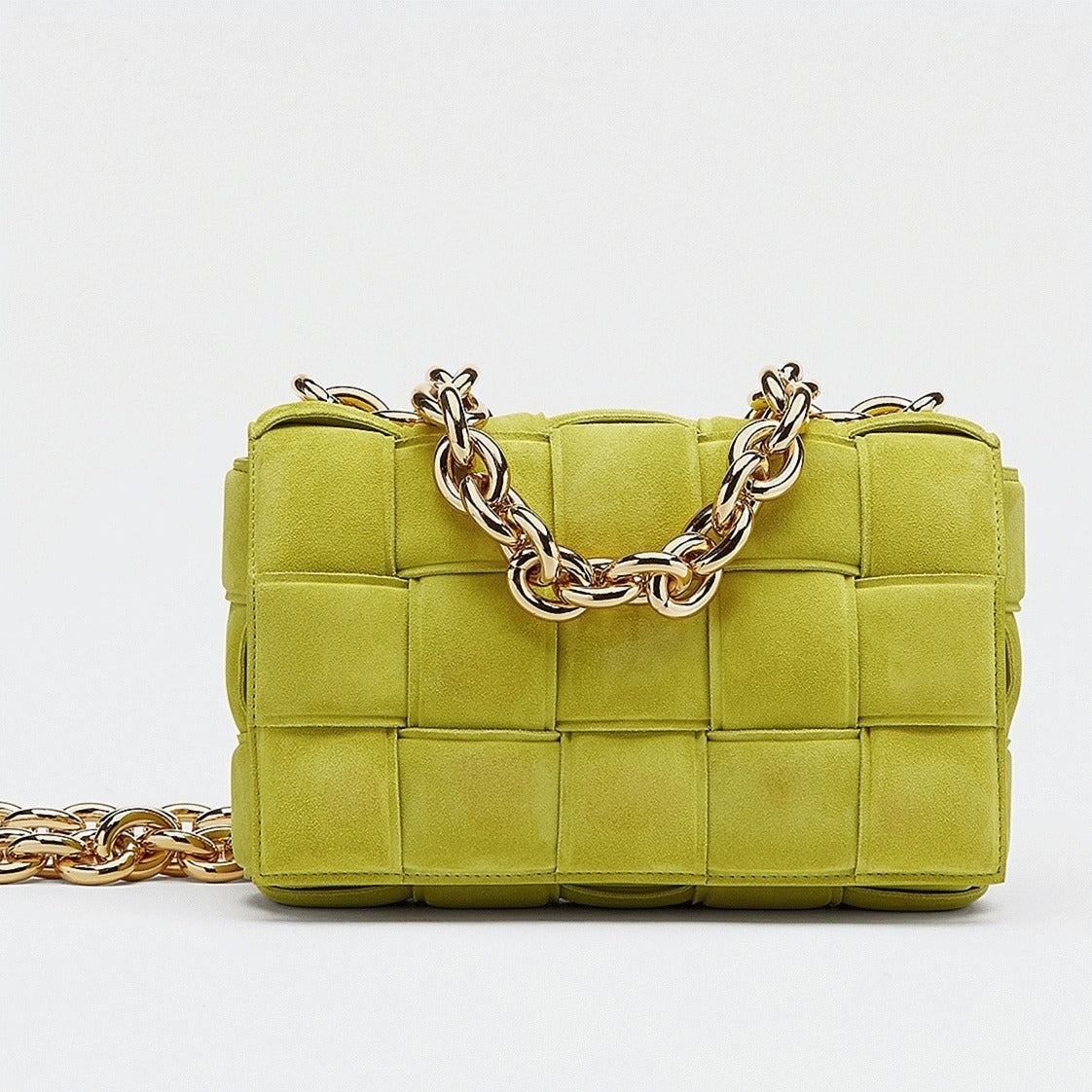 Boutique Quality || Bottega Veneta Chain Cassette Bag In Kiwi