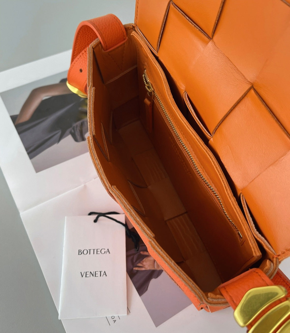 Boutique Quality || Bottega Veneta Cassette Bag In Maple