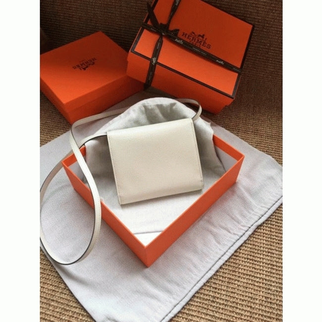 Boutique Quality || White top knockoff Hermes Clic wallet with strap