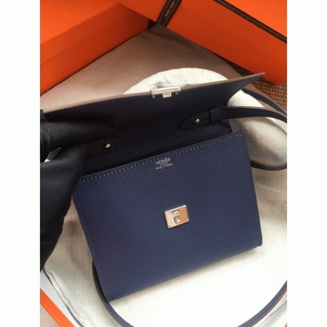 Boutique Quality || Sapphire Hermes Clic wallet with strap