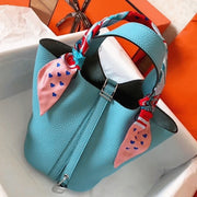 Boutique Quality || Lagon luxury Hermes Picotin Lock 22cm handbag