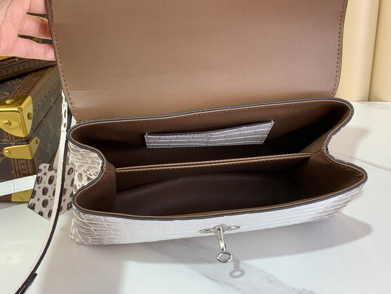 Rosedes Vents || N84713 || Boutique Level Quality Handbag