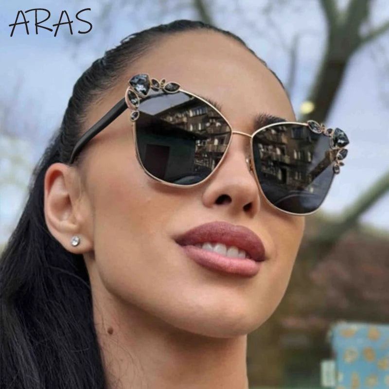 Square Rhinestone Metal Frame Sunglass