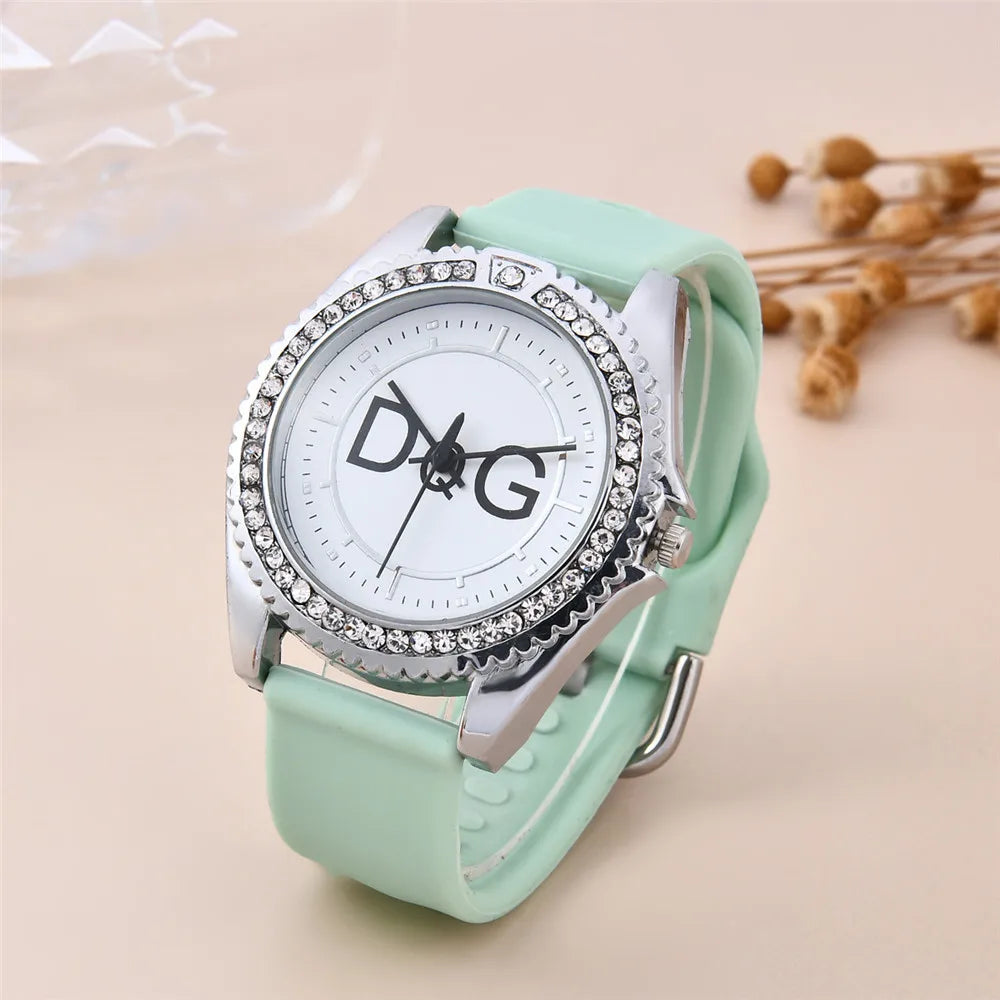 Leather Strap Inlay Dial Fashion Quartz Watch