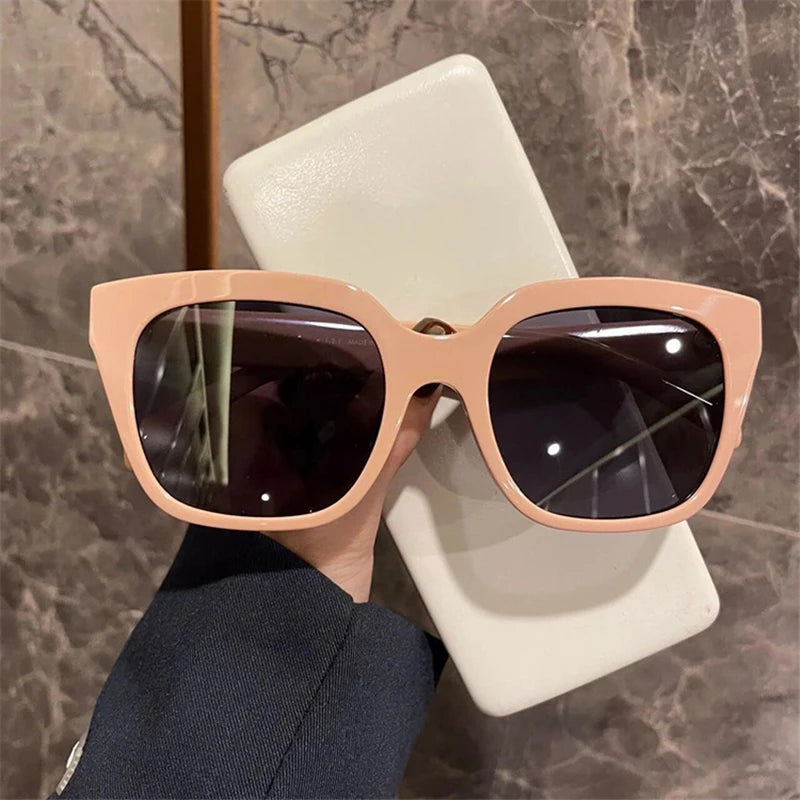 Retro Fashion Square Sunglass