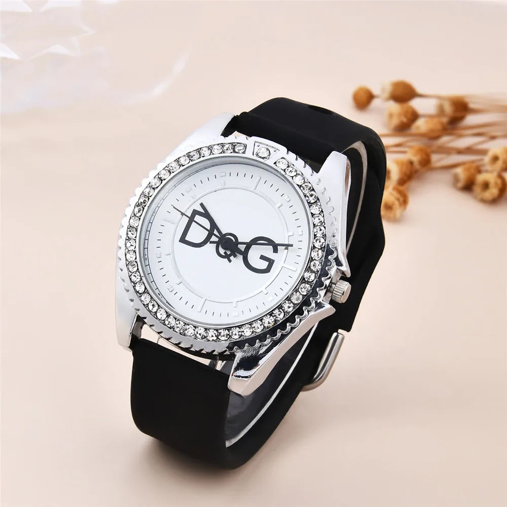 Leather Strap Inlay Dial Fashion Quartz Watch