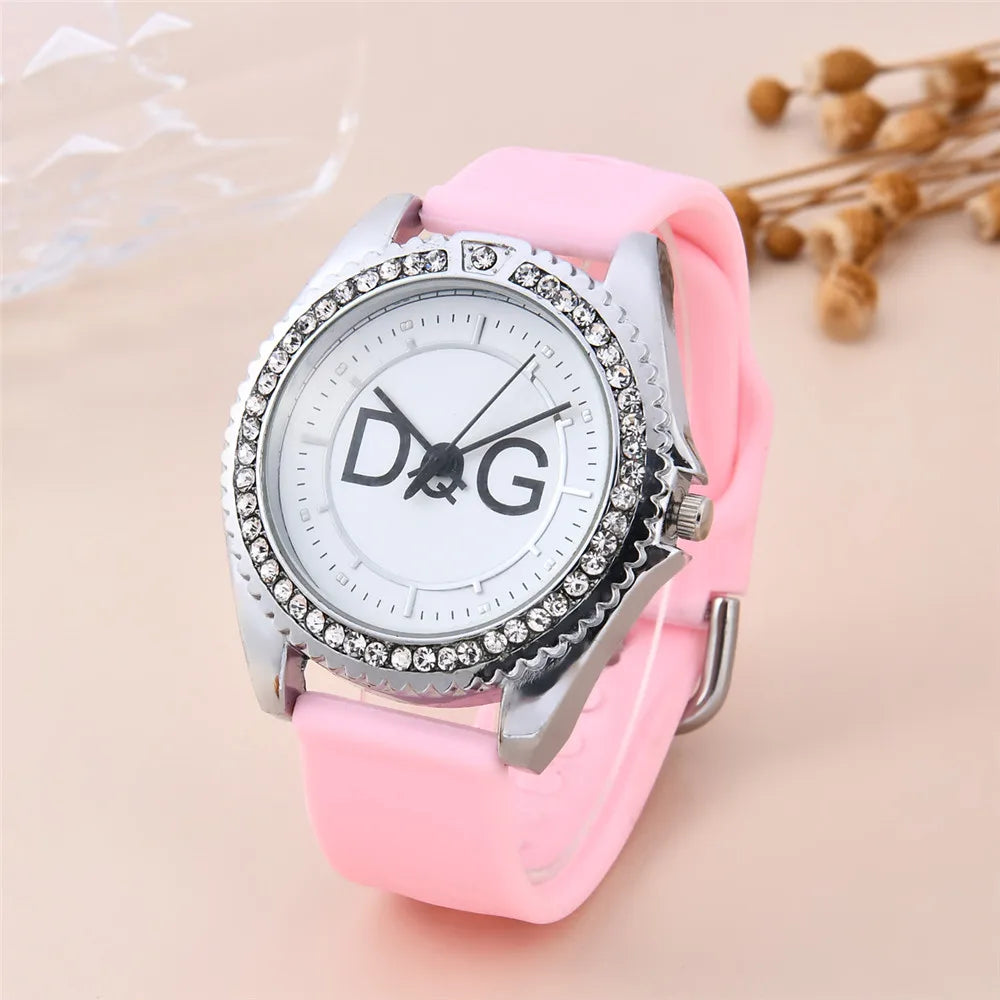 Leather Strap Inlay Dial Fashion Quartz Watch