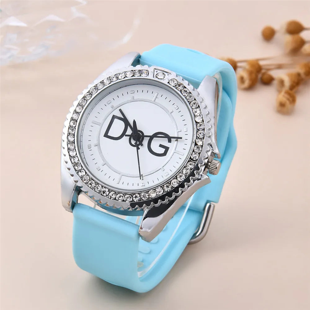 Leather Strap Inlay Dial Fashion Quartz Watch