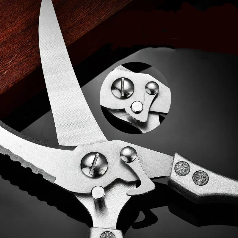 Powerful chicken bone scissor