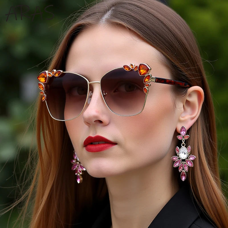 Square Rhinestone Metal Frame Sunglass