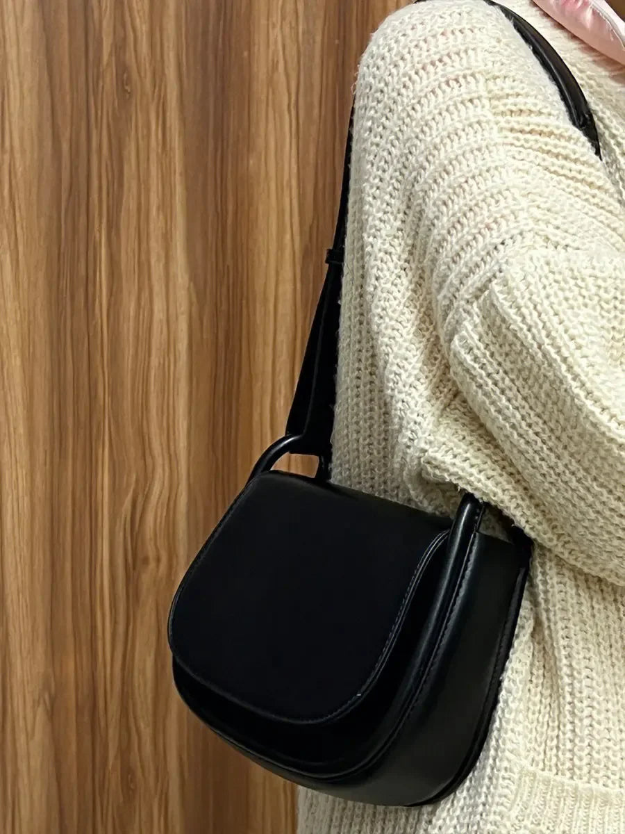 Versatile Vintage Saddle Bag