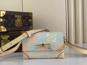 Steamer || N40674 || Boutique Level Quality