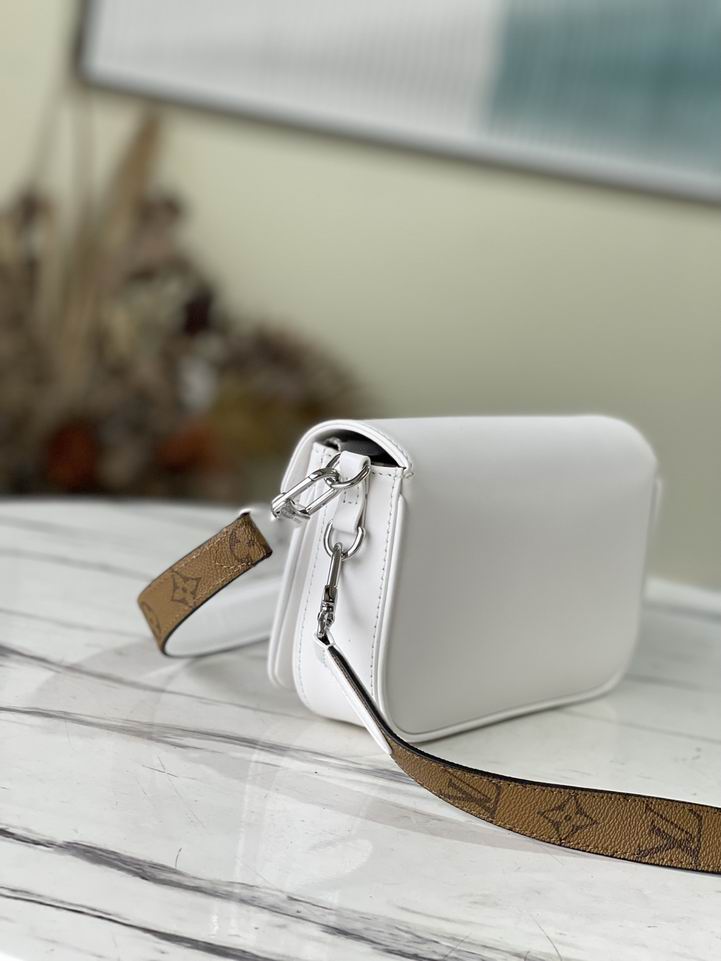 Swing || M20395 || Boutique Level Quality