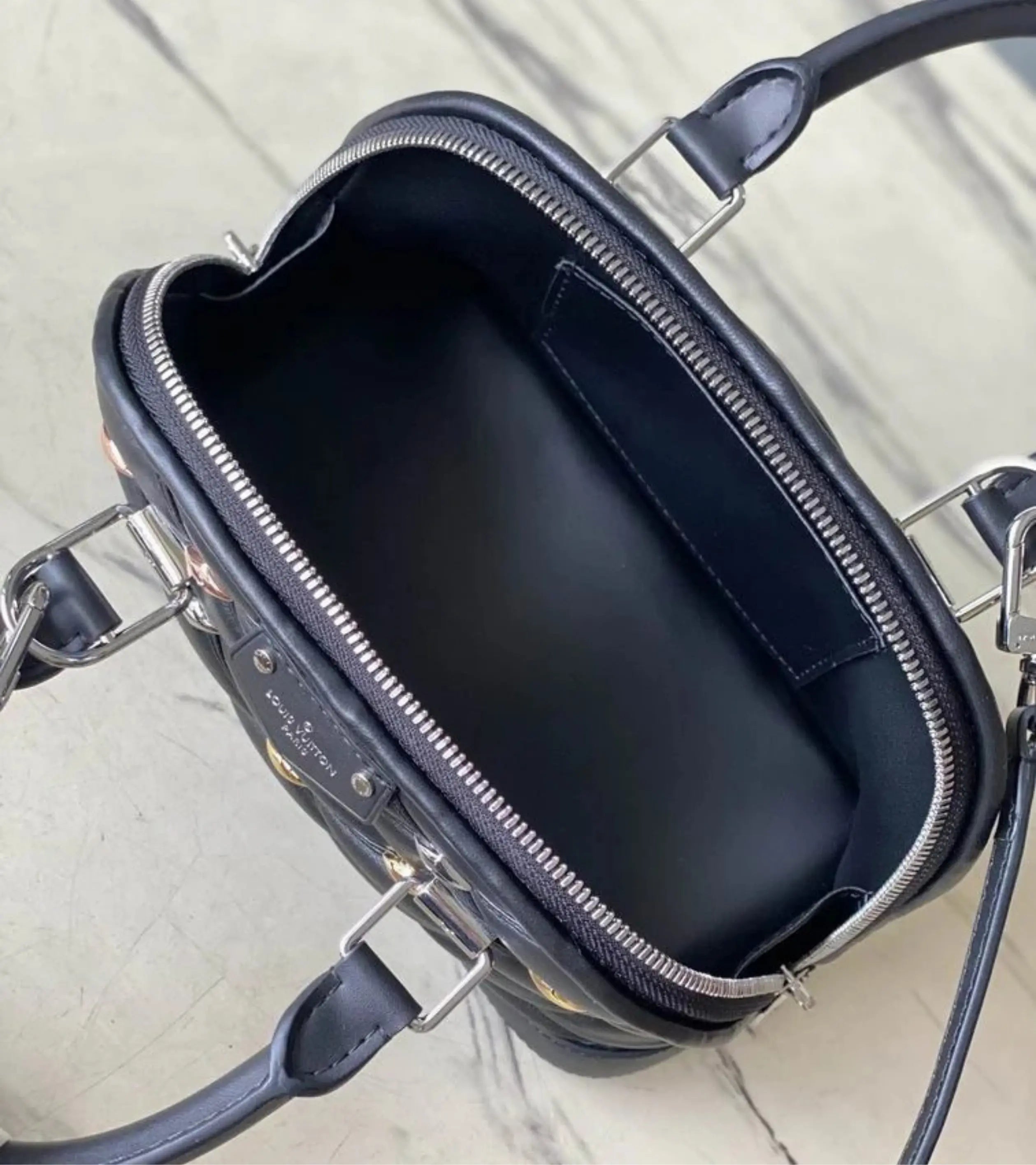 Alma || M24153 || High Quality Handbag