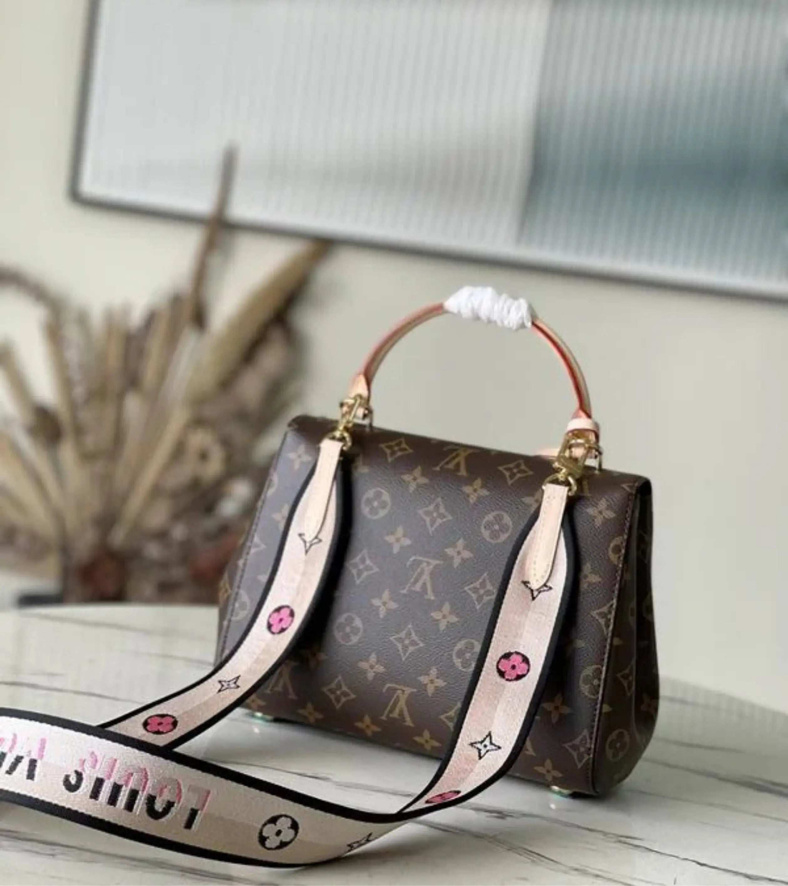 Cluny || M46372 || High Quality Bag