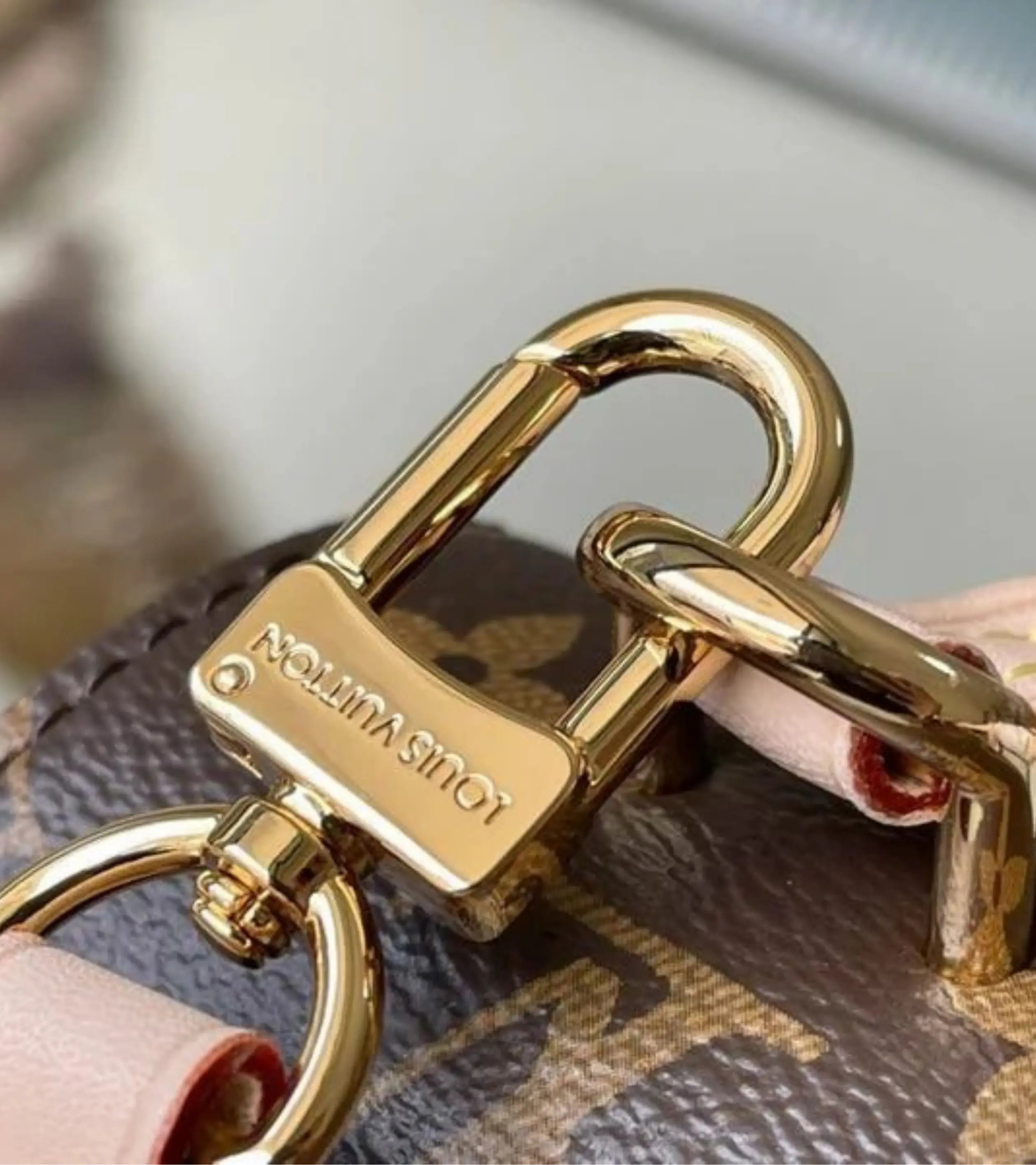 Cluny || M46372 || High Quality Bag