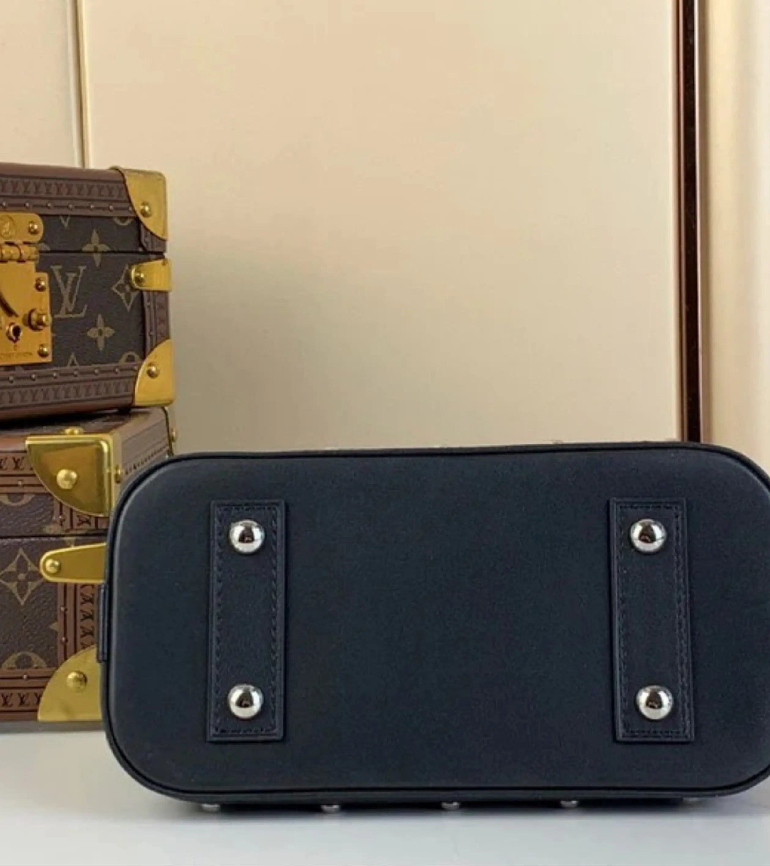 Alma ||M13078|| High Quality Handbag