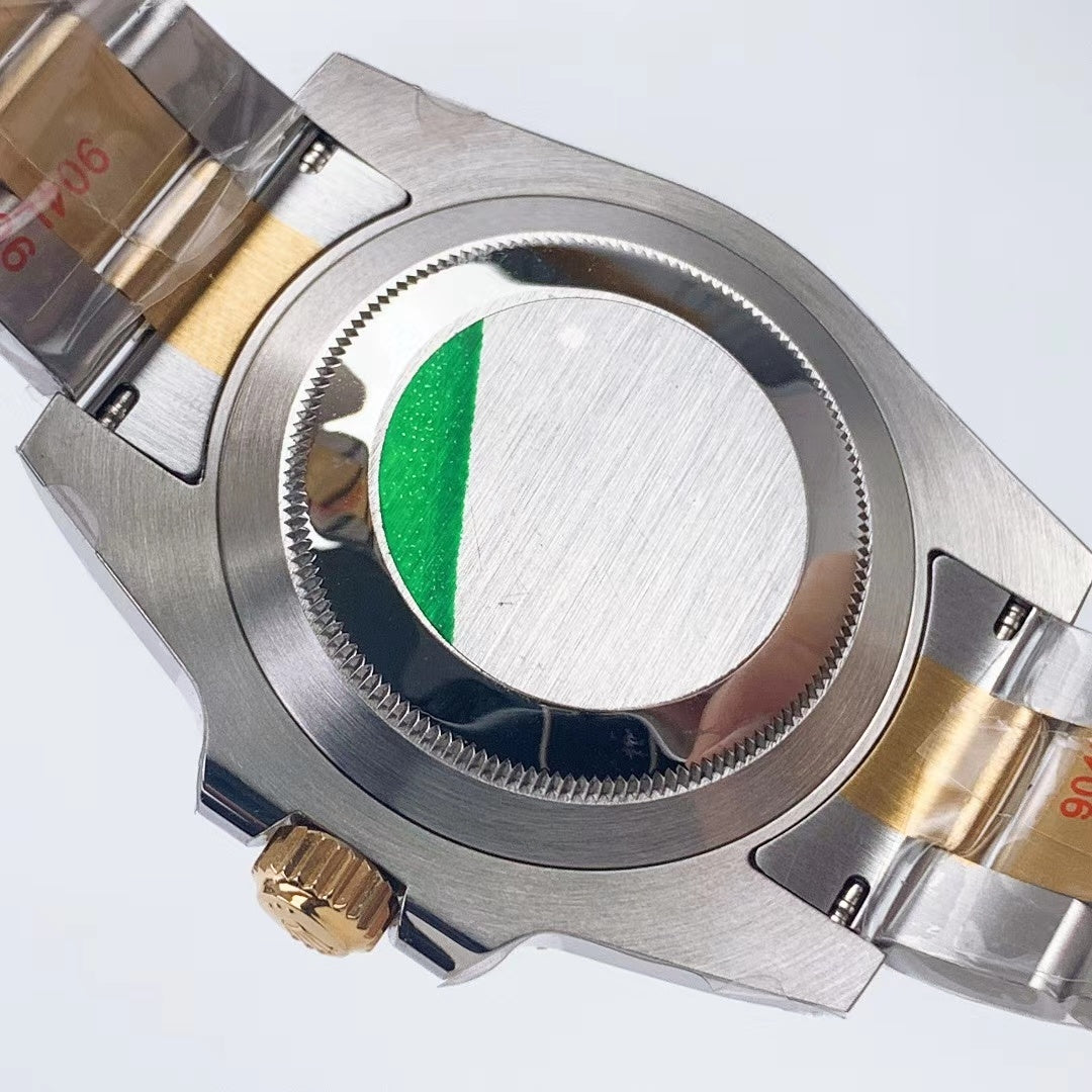 Rolex Submariner Date