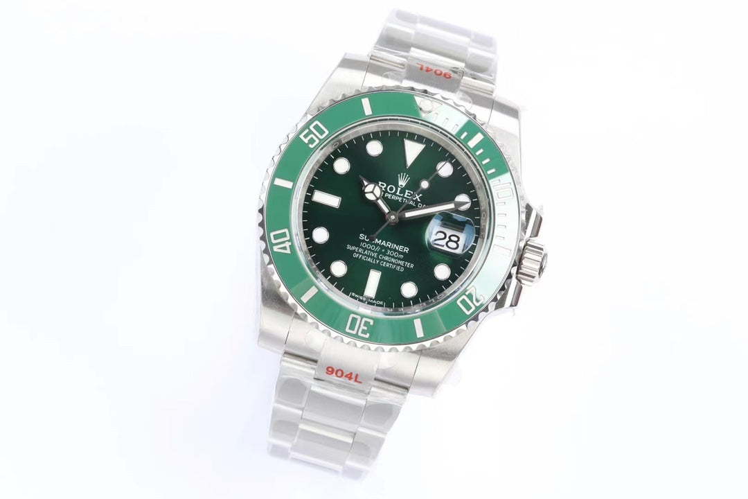 Rolex Submariner Date