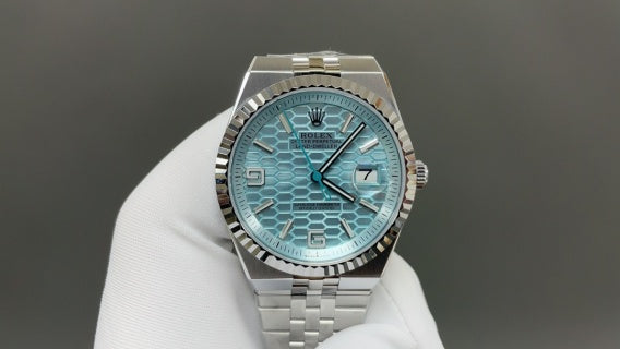 Rolex Oyster Perpetual Land-Dweller watch